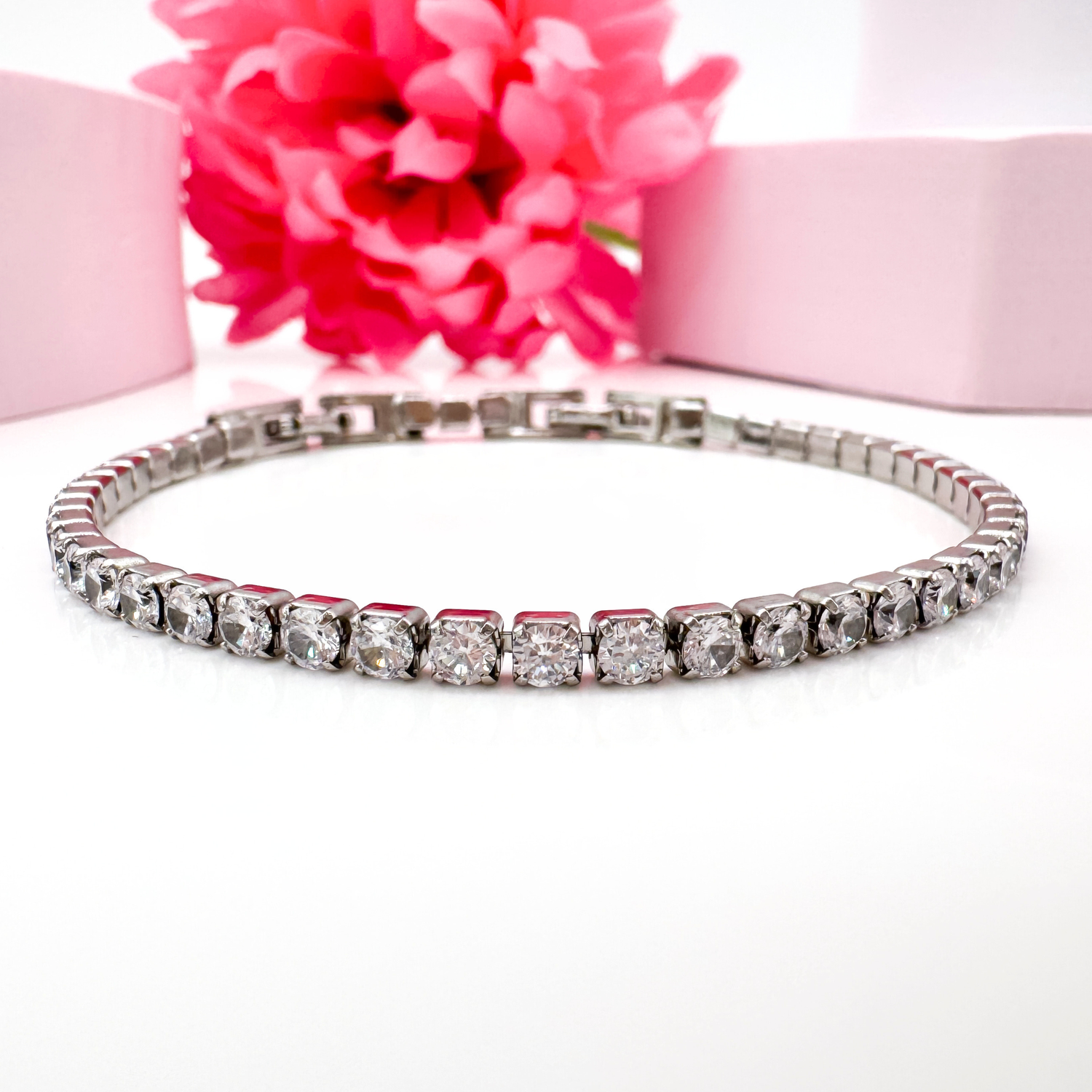 Silberne Schätze Armbänder
