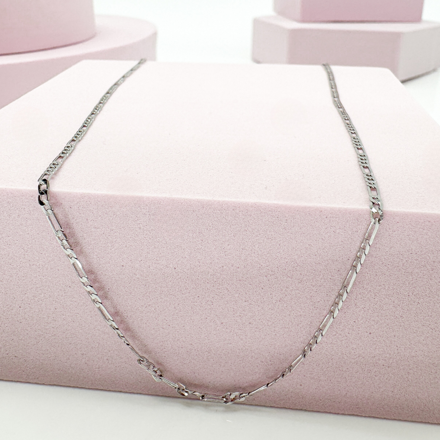 Gleaming Silver - Silberfarbene Halskette