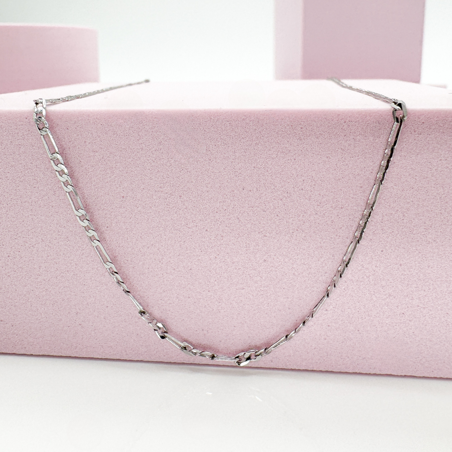 Gleaming Silver - Silberfarbene Halskette