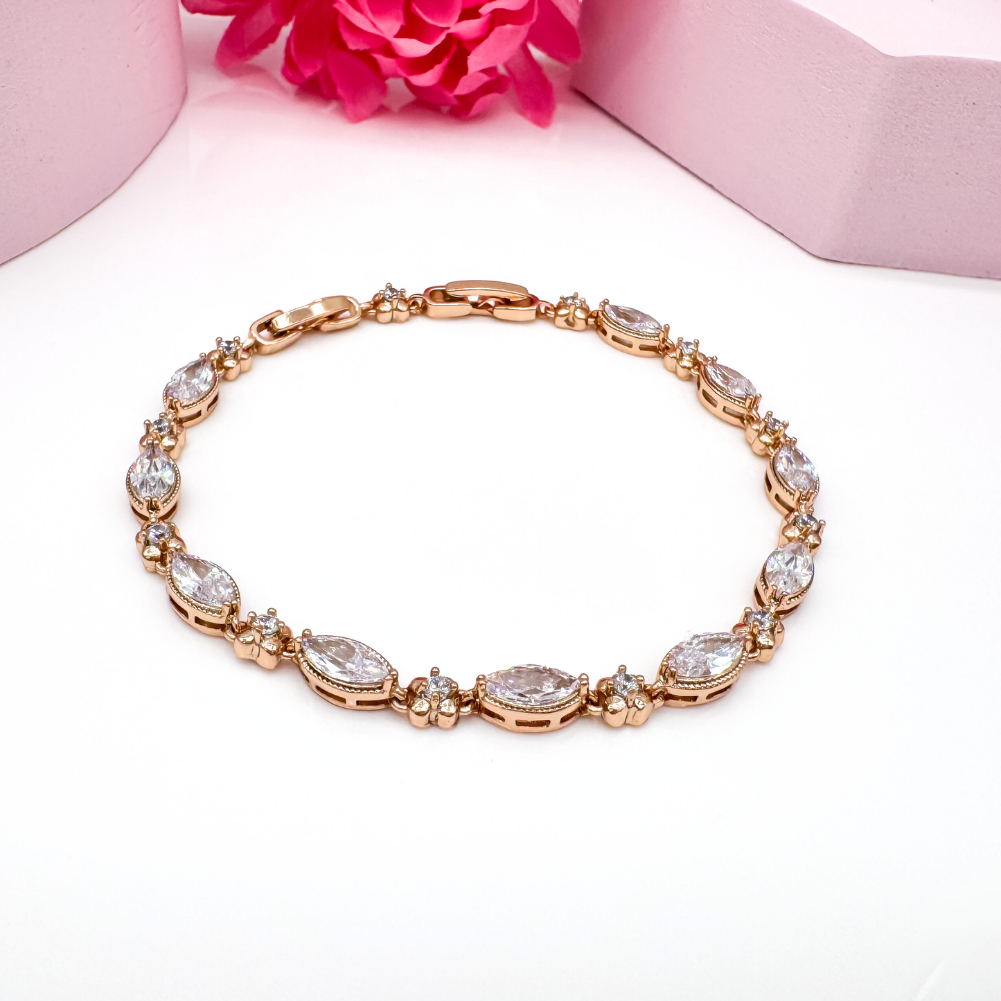 Brilliant Bliss - Armband Damen Roségold