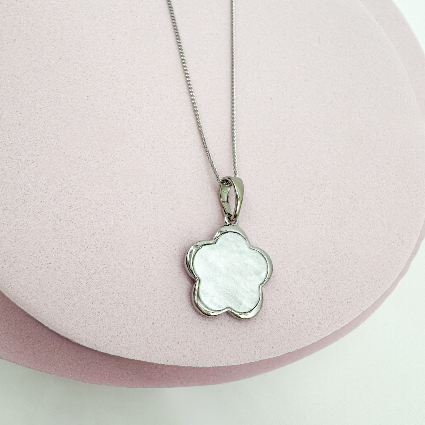 Essence of Purity - Perlmutt Schmuck Halskette Damen