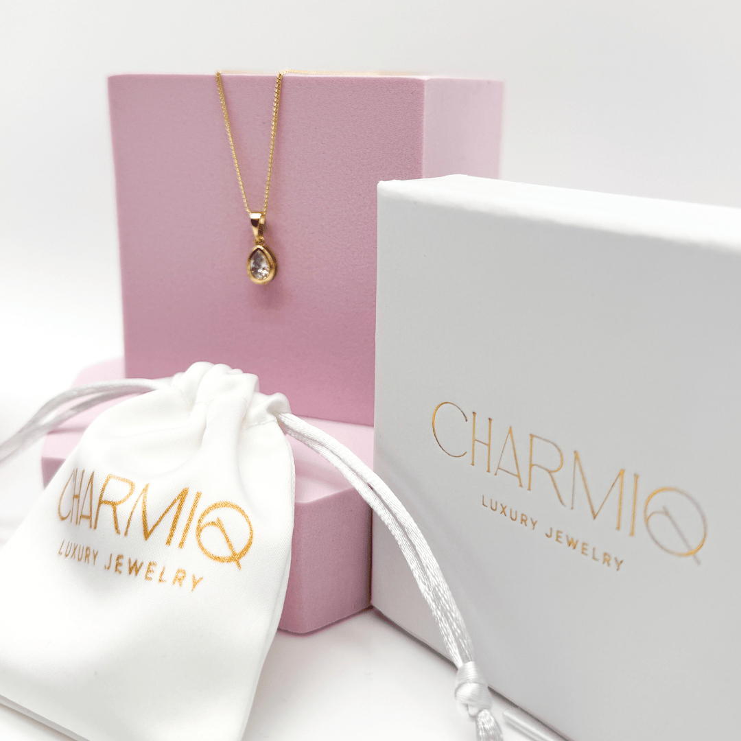 Infinite Love Drop Necklace - Kette mit Anhänger
