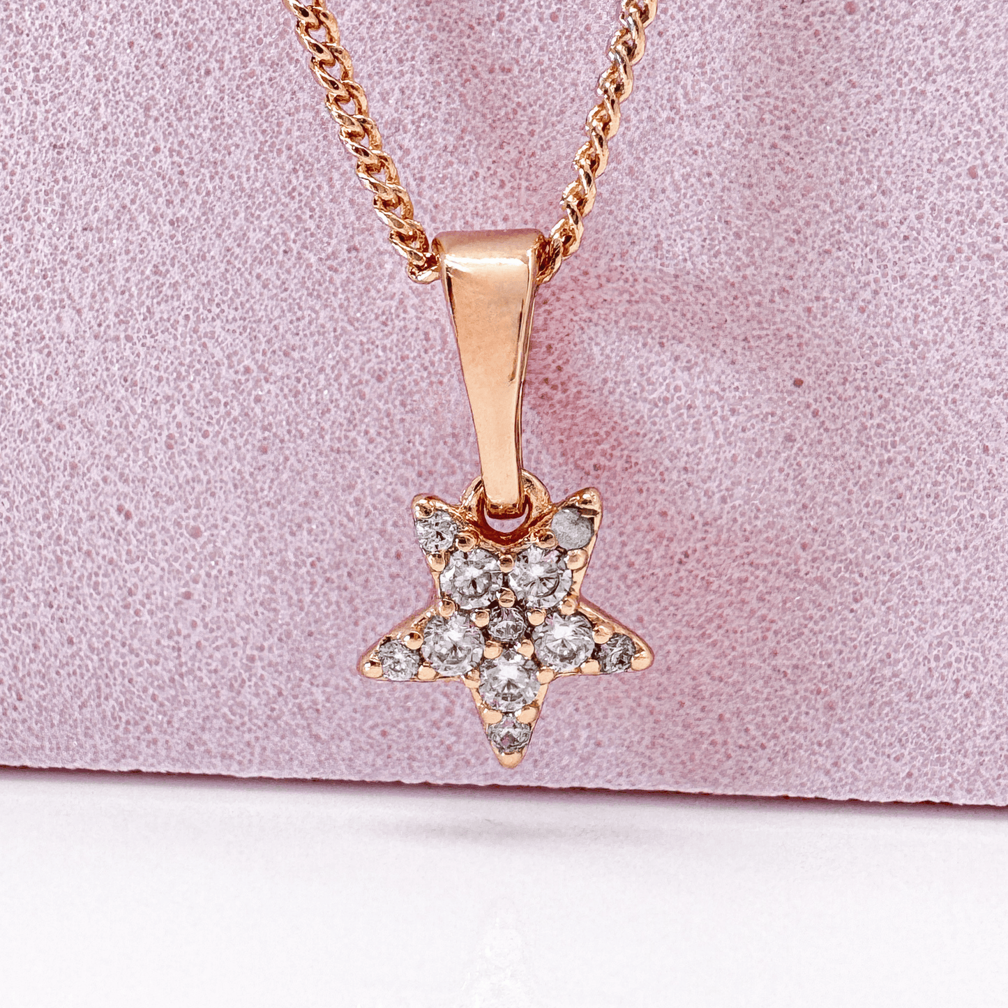 Sparkle Star - minimalistisch Stern Anhänger Kette